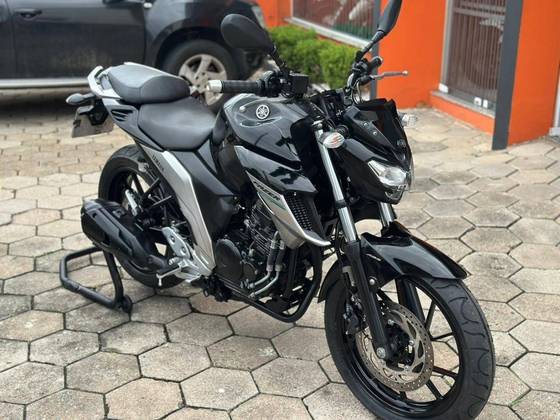 YAMAHA FZ25 FAZER ABS 